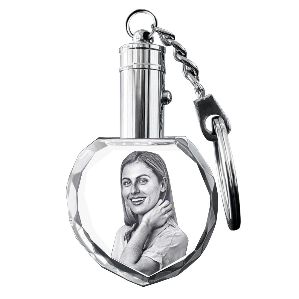 Personalized Crystal Photo Keychain – Heart Pendant with 2D/3D Engraving
